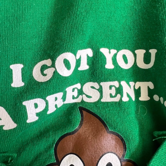 Christmas shirt “I got you a present” - Picture 2 of 3